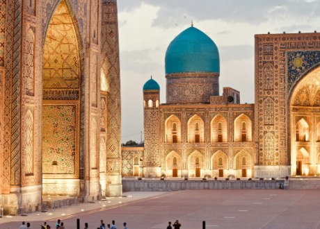 Tour Uzbekistan antiche vie carovaniere viaggio di gruppo organizzato con guida in italiano